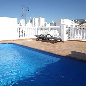 Pulguilla A Menyber Nerja